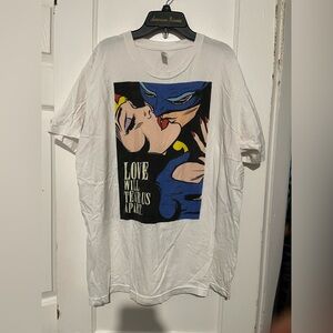 “Love will tear us apart” Batman and wonder women American apparel XL men’s